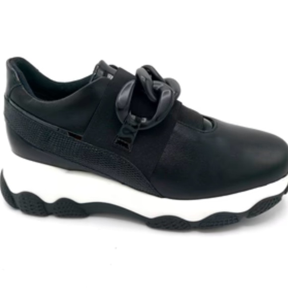 New Bruna Jesi Black Leather Slip On Sneakers - Picture 1 of 8